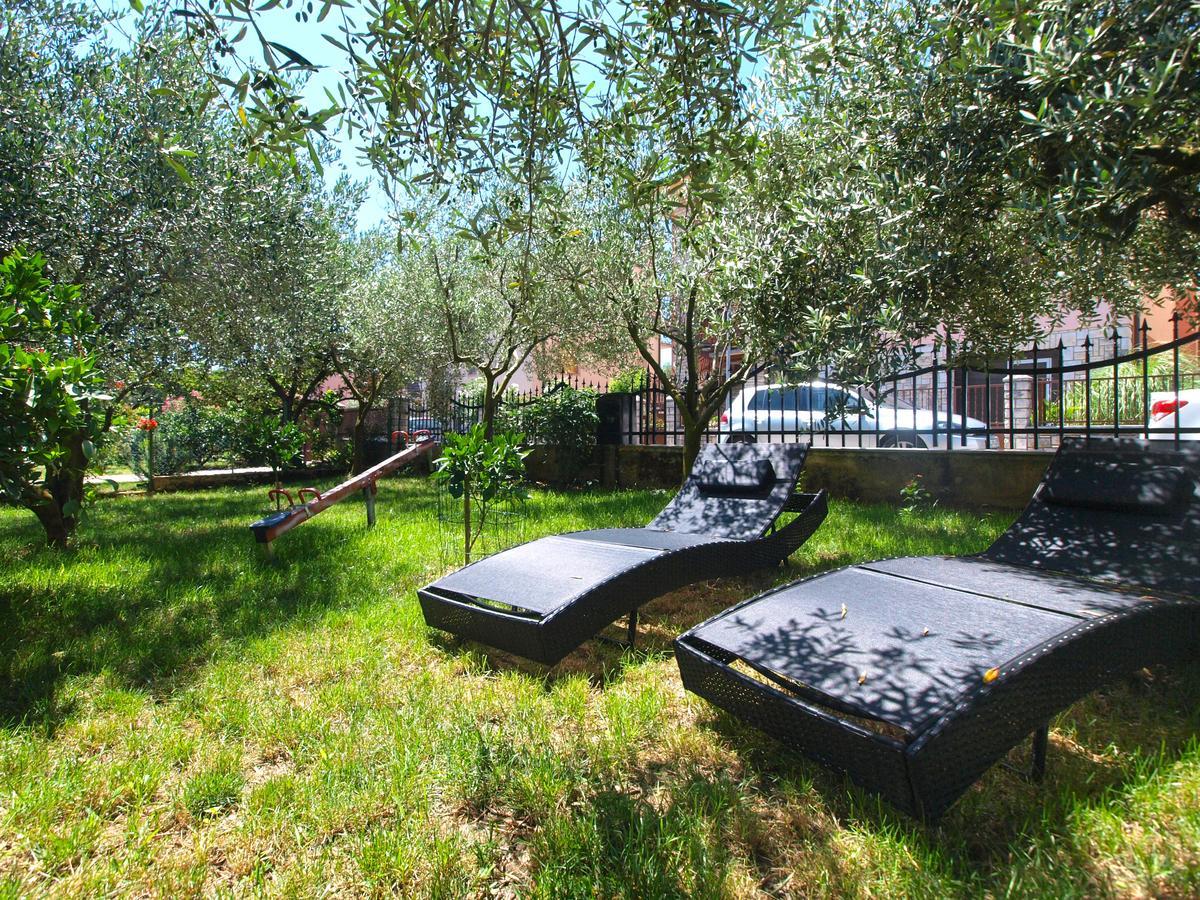 Apartment Luciano 1540 Pula Bagian luar foto